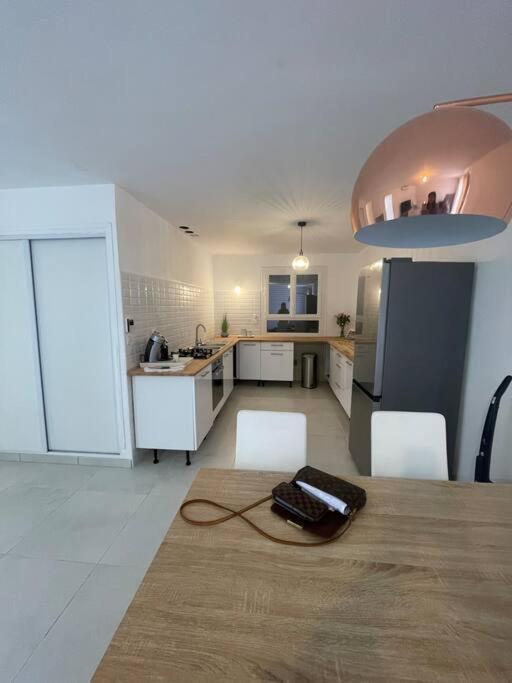 Maison 3Chambres ,Climatisee Ним Екстериор снимка
