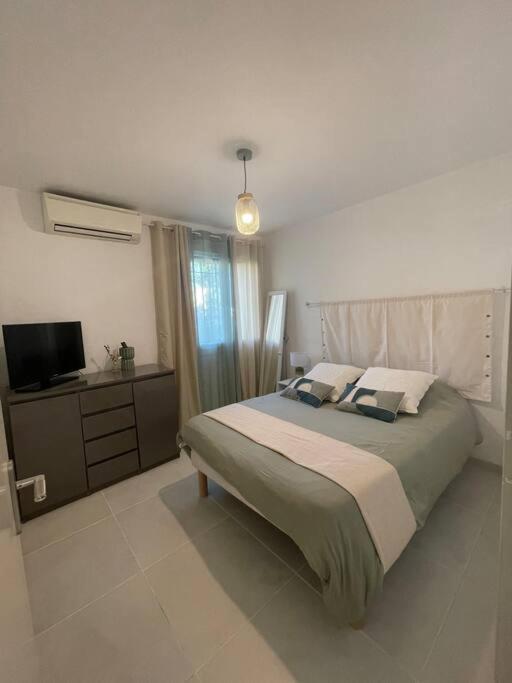 Maison 3Chambres ,Climatisee Ним Екстериор снимка